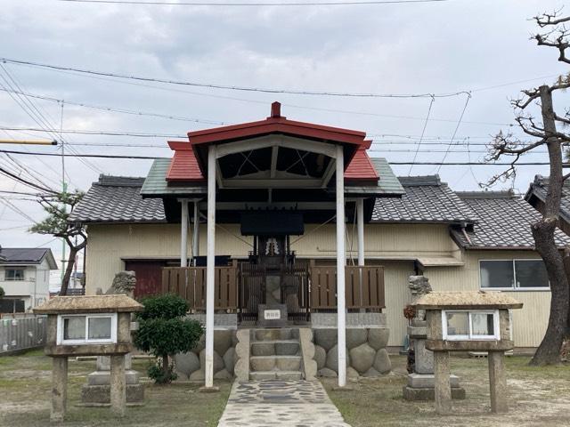 神明社の写真1