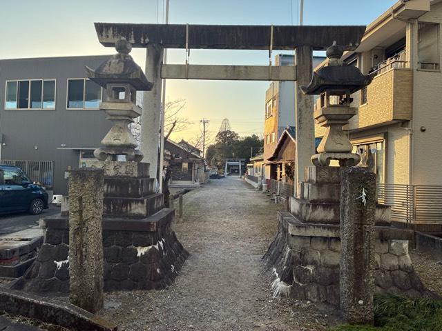 日吉神社の写真1